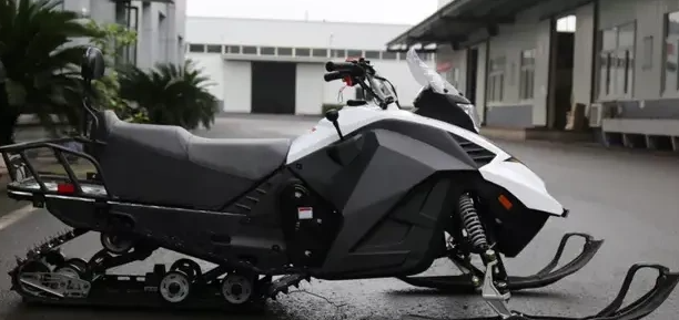 Снегоход ULAR 220 в Домодедово