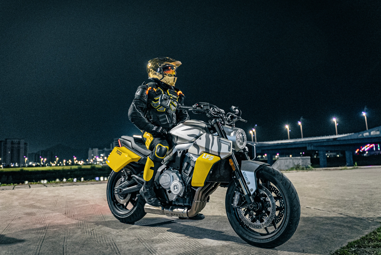 Мотоцикл Benda LFS 700 в Домодедово