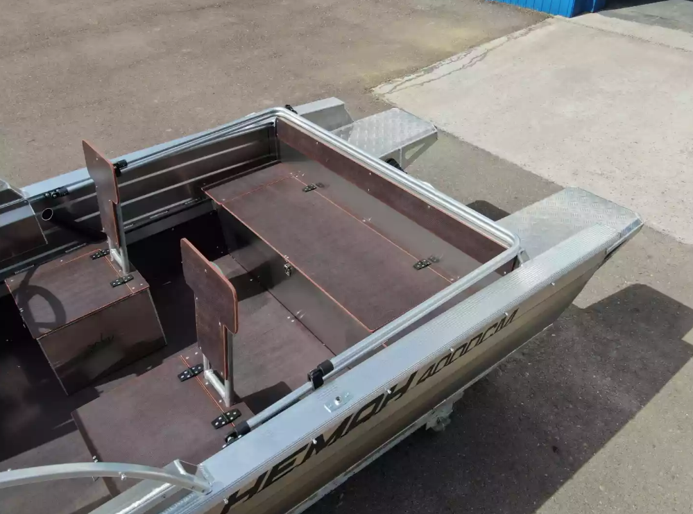 Алюминиевая лодка  Неман-400 DCM NEW в Домодедово