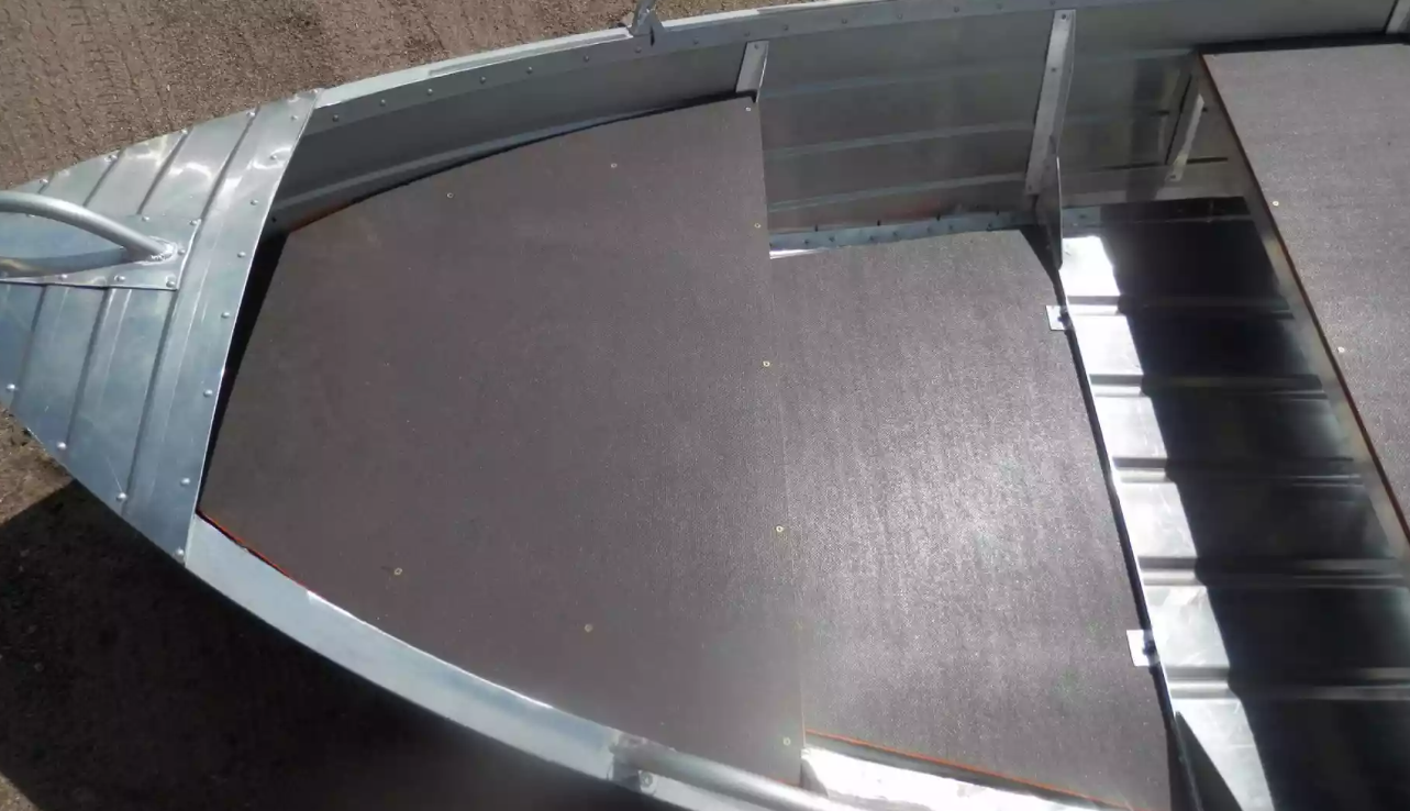 Алюминиевая лодка Вятка-Профи 32 в Домодедово