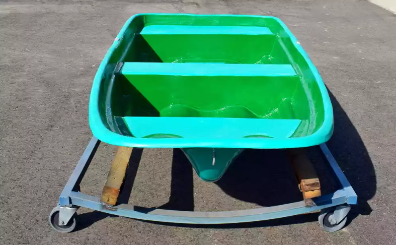 Стеклопластиковая лодка Старт (тримаран) в Домодедово