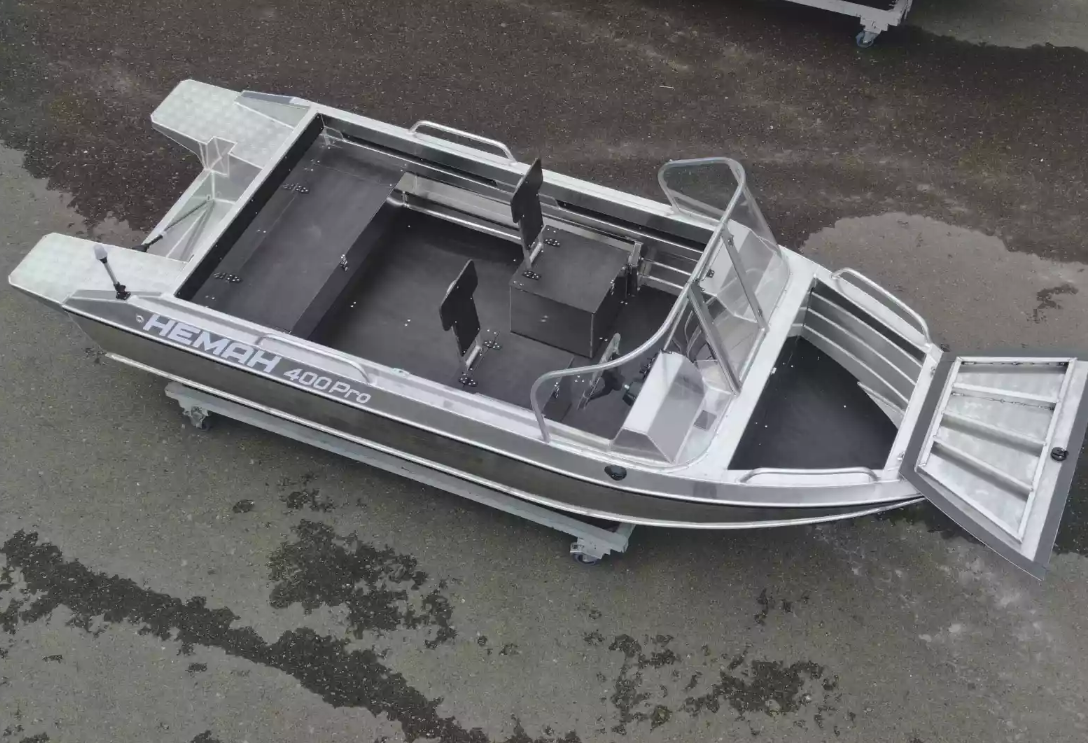 Алюминиевая лодка  Neman-400 PRO в Домодедово