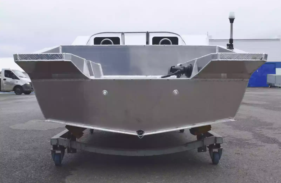 Алюминиевая лодка  Neman-400 PRO в Домодедово