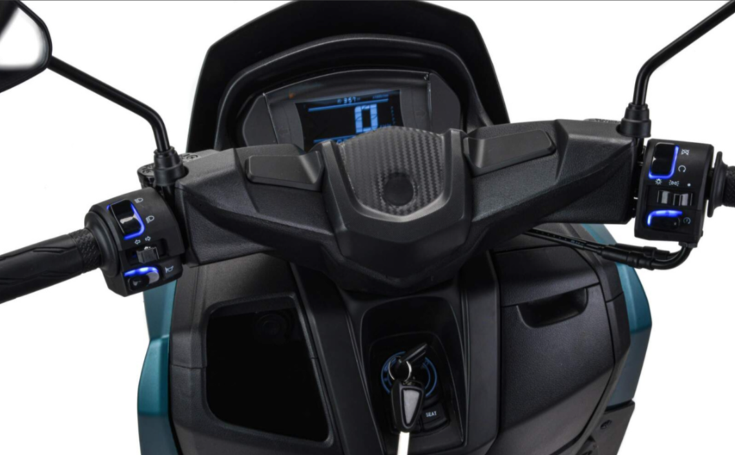 Скутер MOTOLAND (МОТОЛЕНД) VULKAN 150 в Домодедово