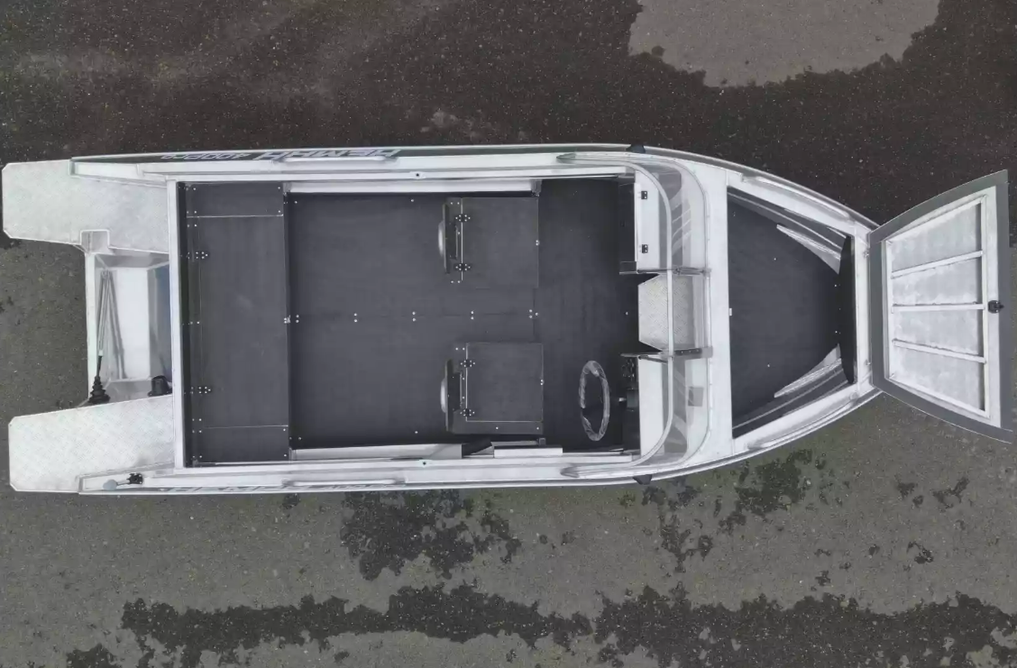 Алюминиевая лодка  Neman-400 PRO в Домодедово