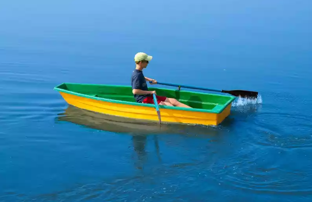 Стеклопластиковая лодка Малютка в Домодедово