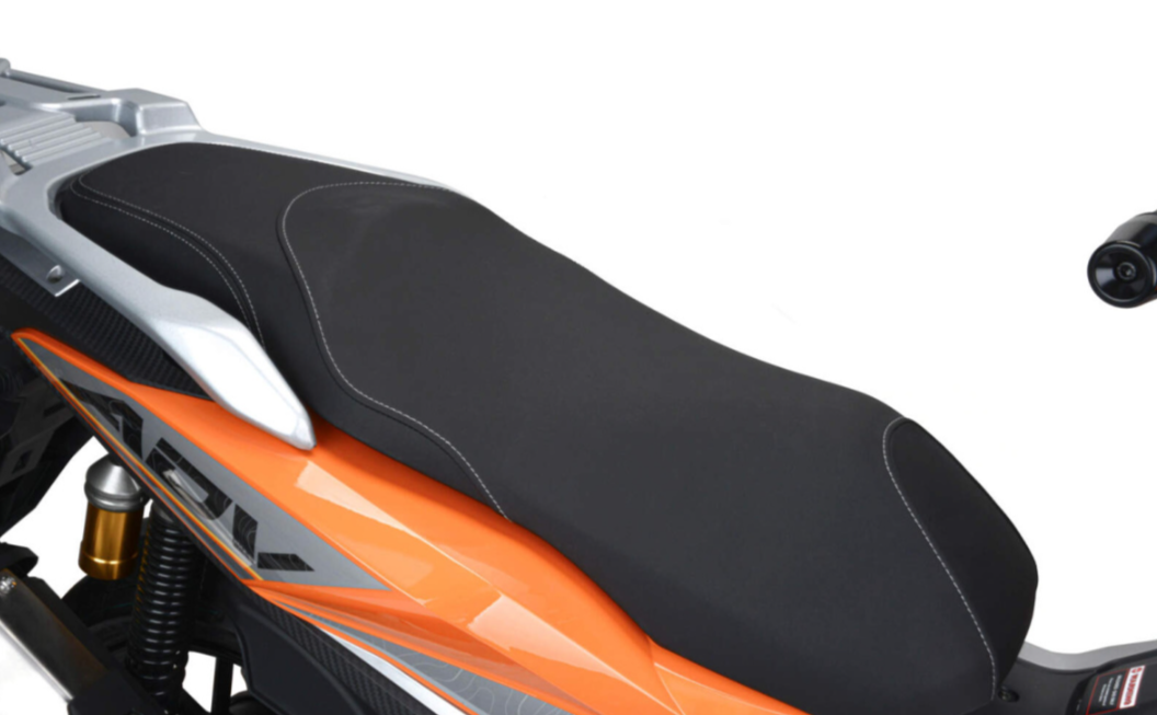 Скутер MOTOLAND (МОТОЛЕНД) T-MAX 150 в Домодедово