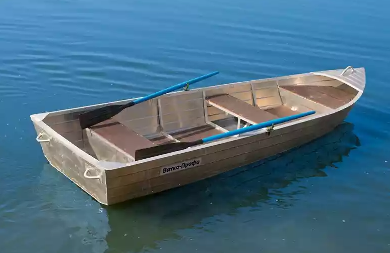 Алюминиевая лодка Вятка-Профи 32 в Домодедово