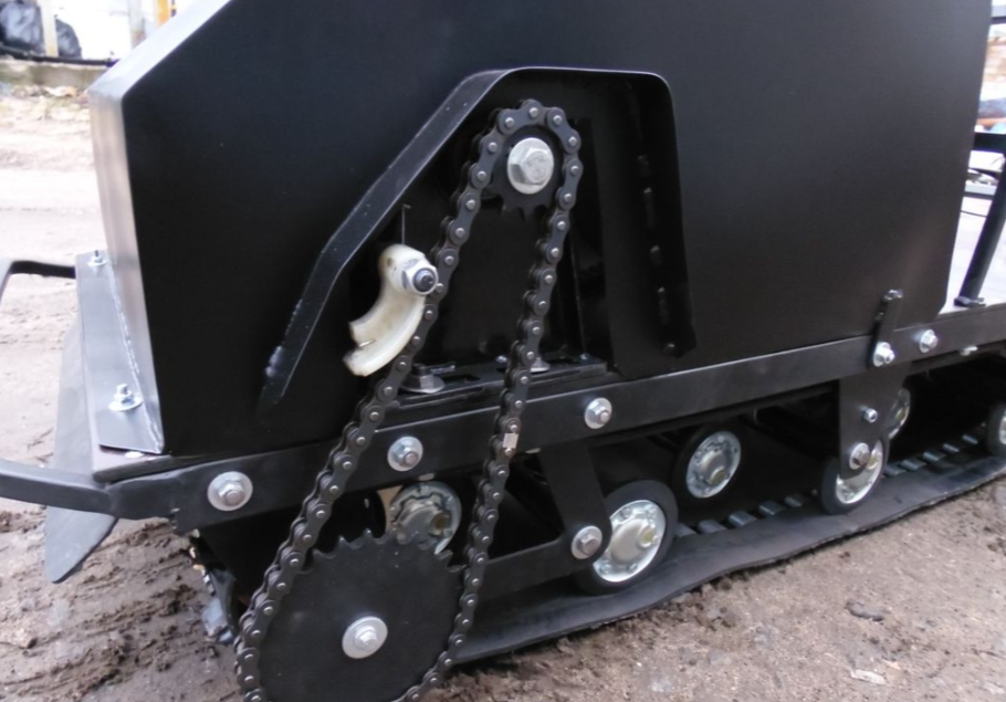 Мотобуксировщик AhtaR Зима 15 л/с с вариатором в Домодедово