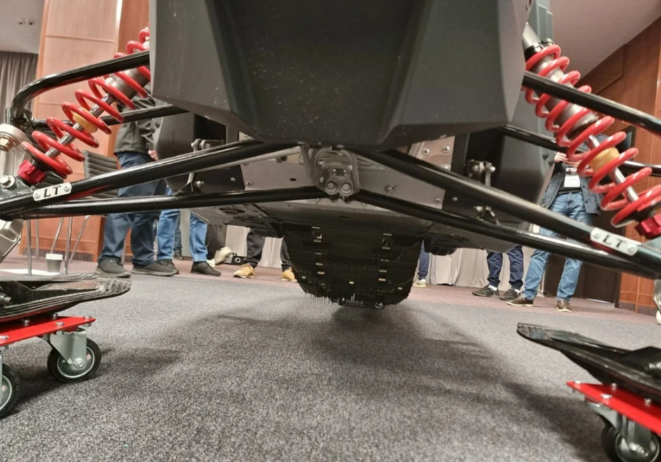 Снегоход AODES Siberiacross 1000 SWT 600mm LCD 6.8 в Домодедово