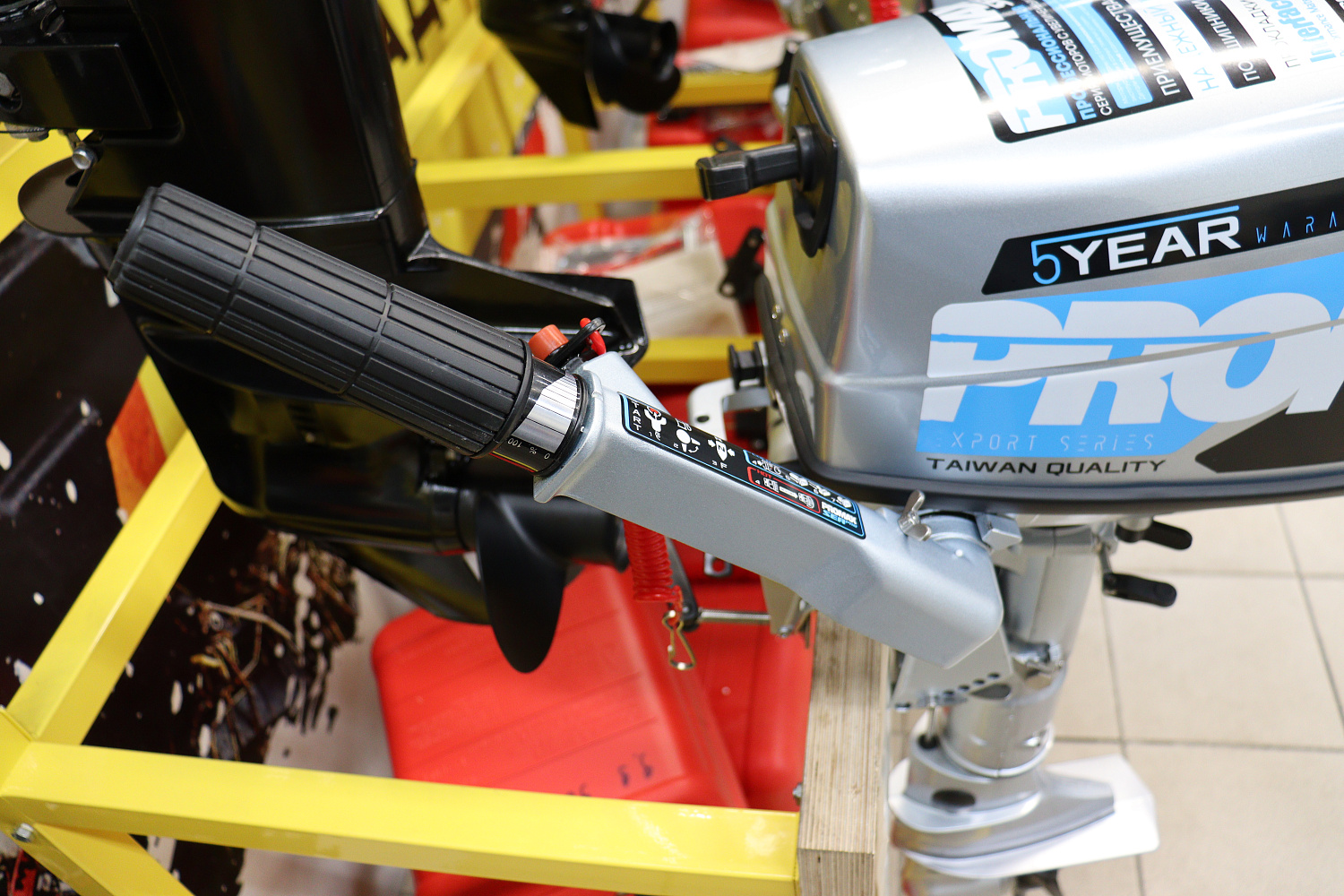 Лодочный мотор PROMAX SP5FHS (внешний бак 12 л) в Домодедово