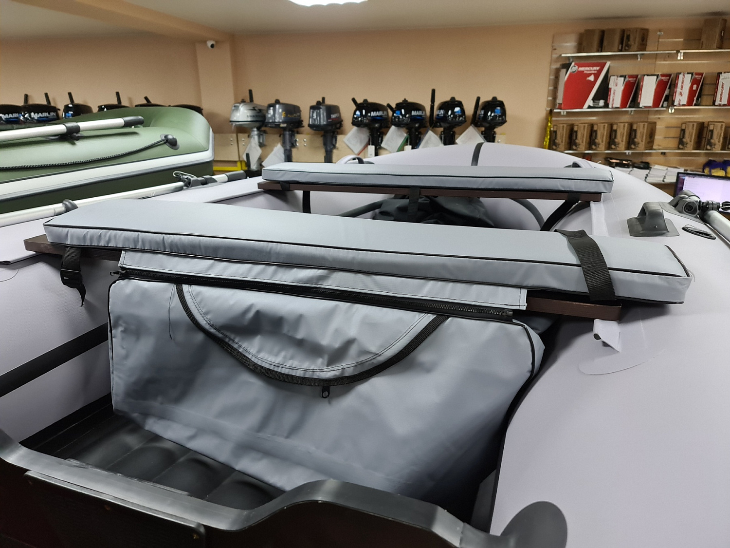 КОМПЛЕКТ МЯГКИХ НАКЛАДОК С СУМКОЙ ДЛЯ ЛОДОК 110Х20 СЕРЫЙ в Домодедово