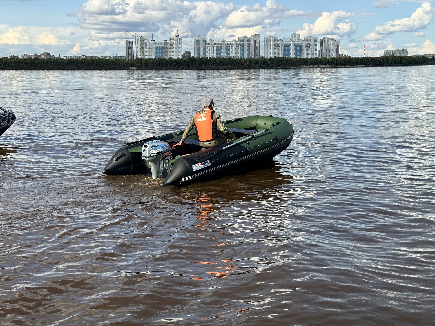 Лодка MISHIMO BIG FLOOR 380 в Домодедово