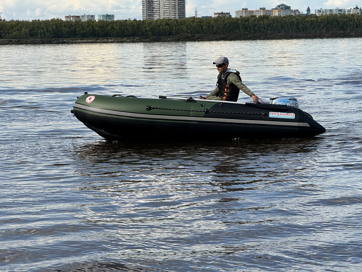 Лодка MISHIMO BIG FLOOR 380 в Домодедово