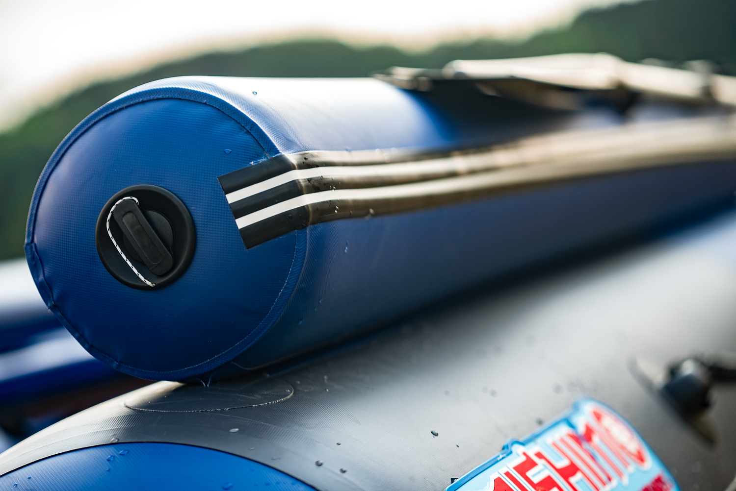 Лодка MISHIMO RIVER FJET PRO 400 под водомет в Домодедово