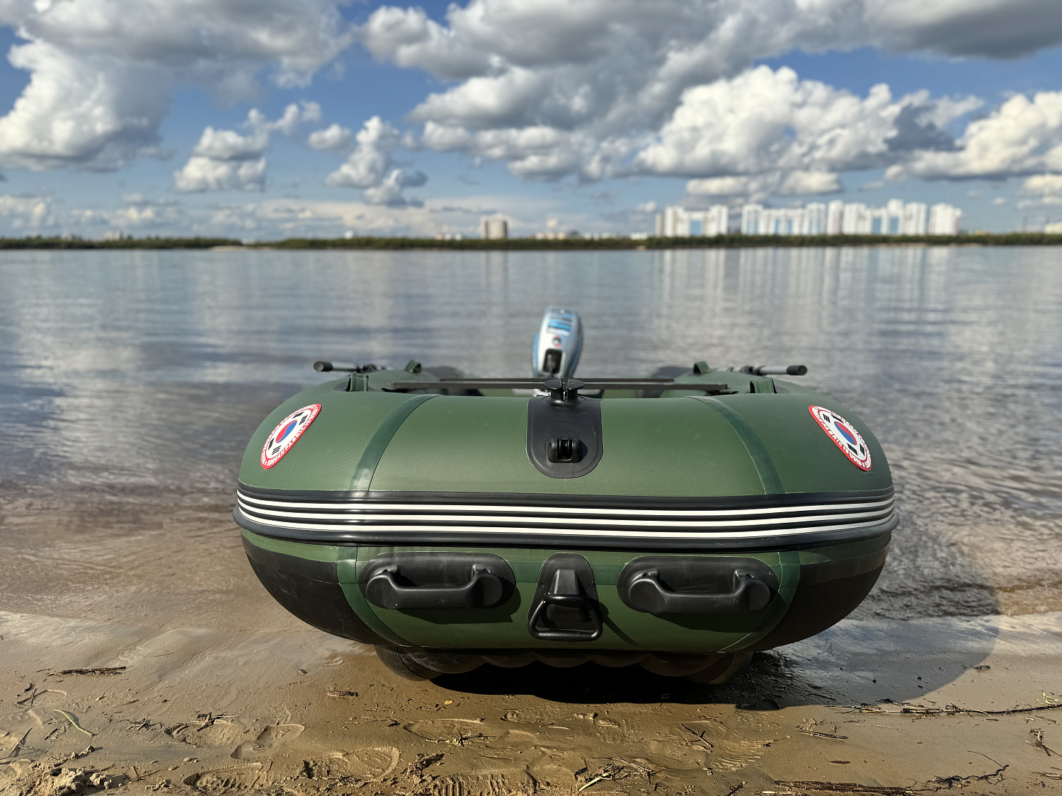 Лодка MISHIMO BIG FLOOR 420 в Домодедово