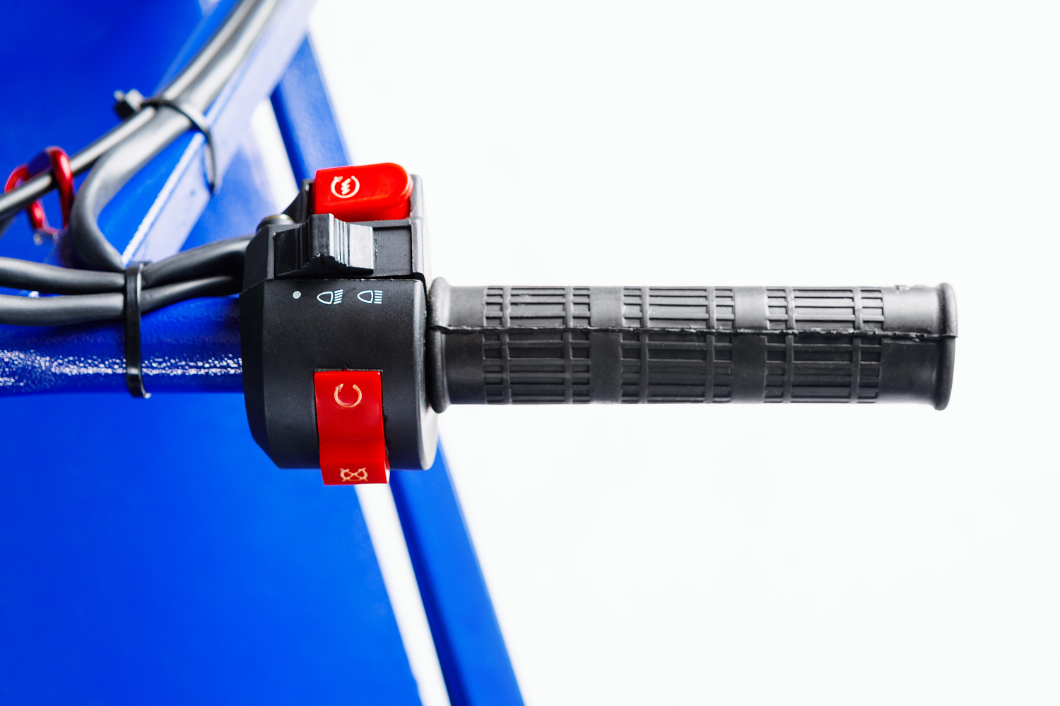 МОТОБУКСИРОВЩИК SNOW DOG 15 л.с. в Домодедово